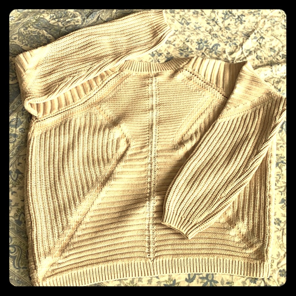 Rip curl barely worn super comfy sweater!